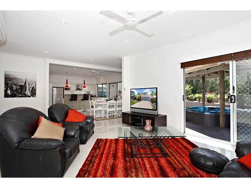 14 King Parrot Close, Narangba QLD 4504