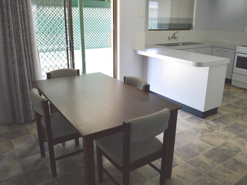 2 Riviera Court, Morayfield QLD 4506