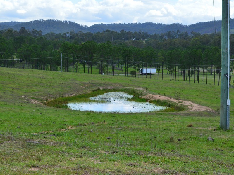 39 Fantail Court, Moorina QLD 4506