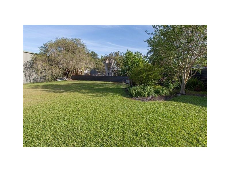 30 Bishop Parade, Toorbul QLD 4510