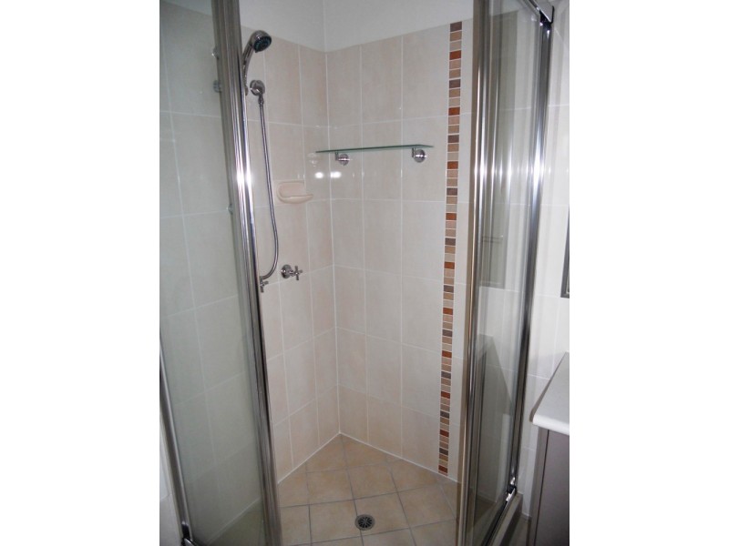 6 Lloyd Street, Caboolture QLD 4510