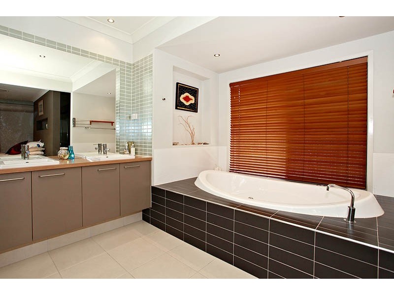 21 Reddy Drive, Caboolture QLD 4510