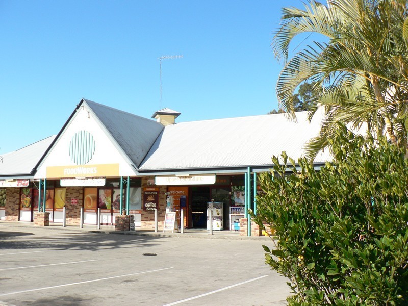 Shop 9, 2 Parkridge Avenue, Caboolture QLD 4510