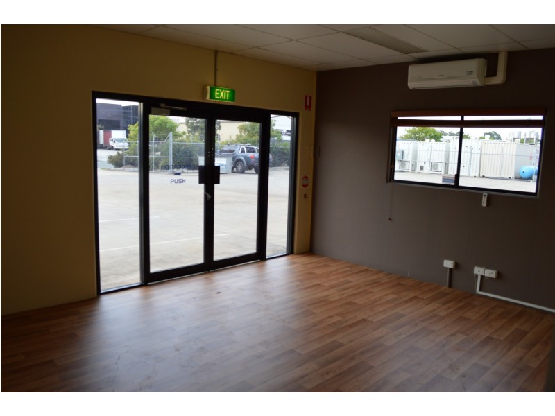 30 Cessna Drive, Caboolture QLD 4510
