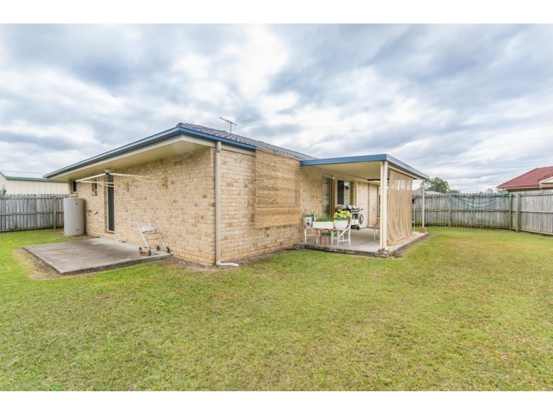 16 Glenn Street, Morayfield QLD 4506