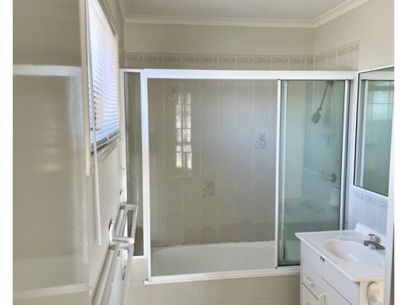 3 Lina Street, Morayfield QLD 4506