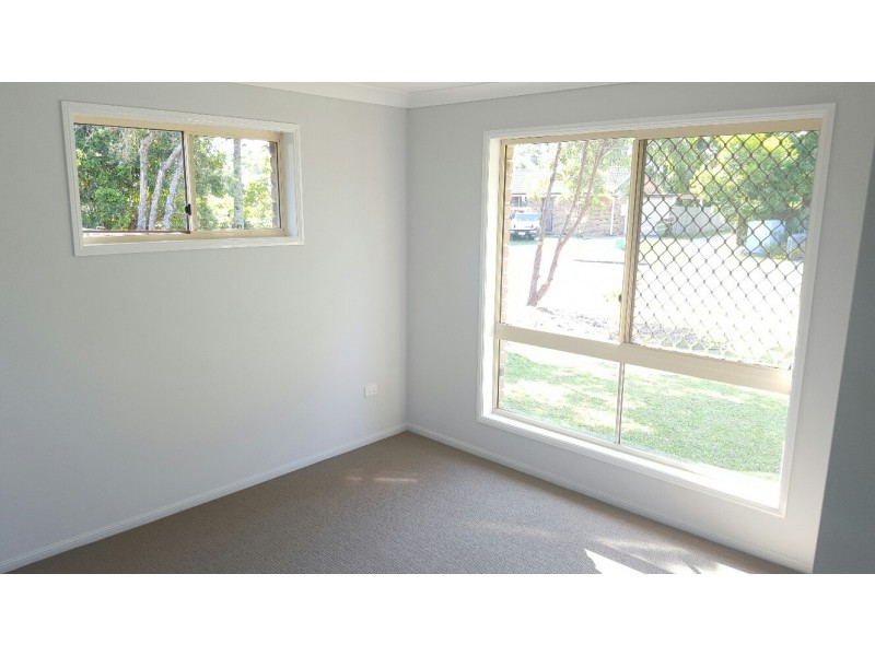 31 Crestwood Drive, Morayfield QLD 4506