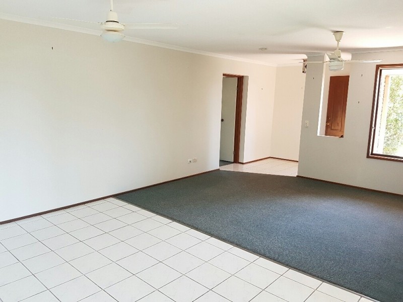 4 Streeton Court, Morayfield QLD 4506