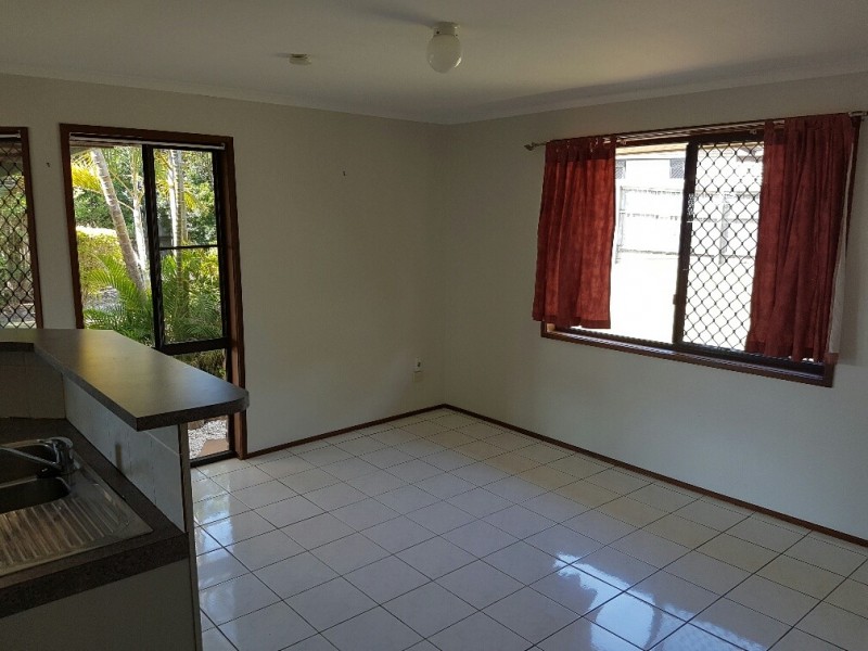 4 Streeton Court, Morayfield QLD 4506