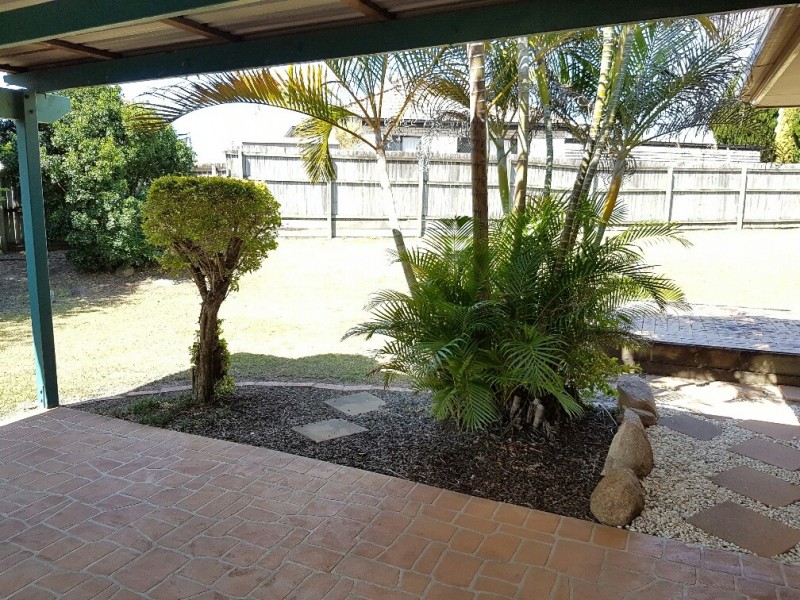 4 Streeton Court, Morayfield QLD 4506