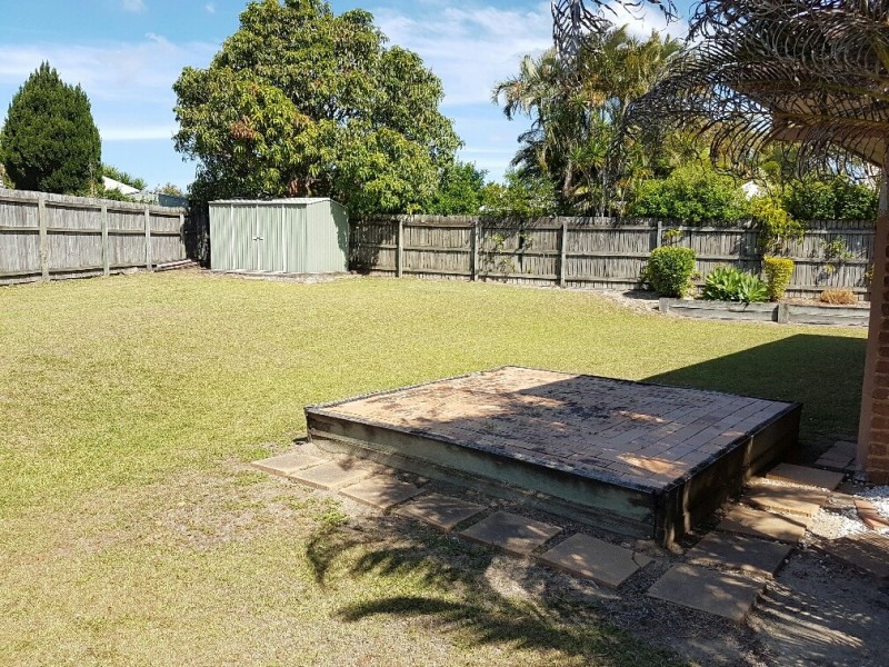 4 Streeton Court, Morayfield QLD 4506