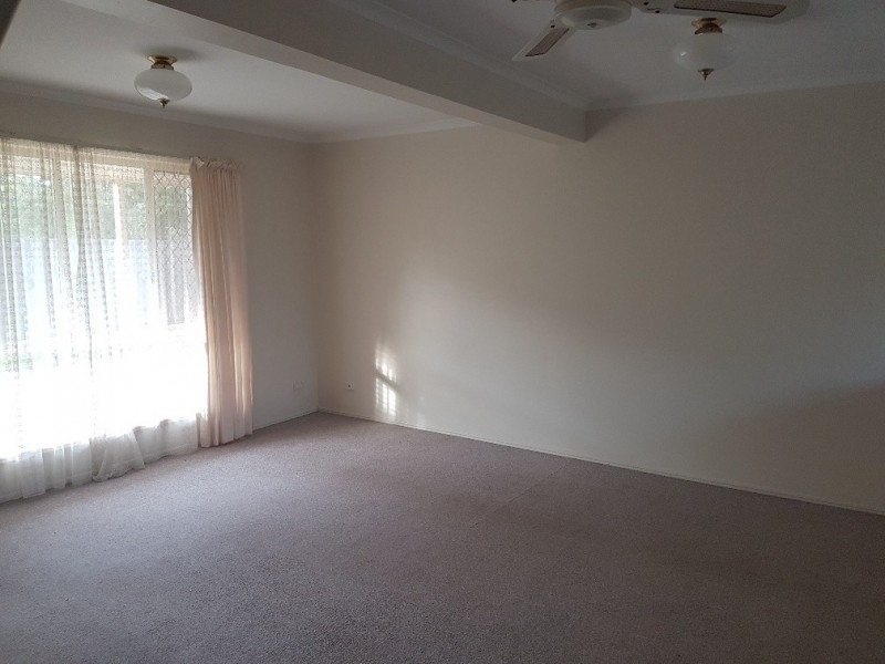 Unit 2/5 Battersby Street, Caboolture QLD 4510