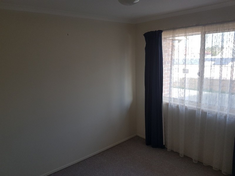 Unit 2/5 Battersby Street, Caboolture QLD 4510