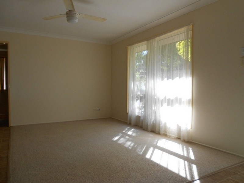 39 Hilldale Crescent, Morayfield QLD 4506
