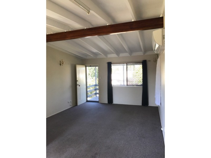 4 Inverness Court, Morayfield QLD 4506