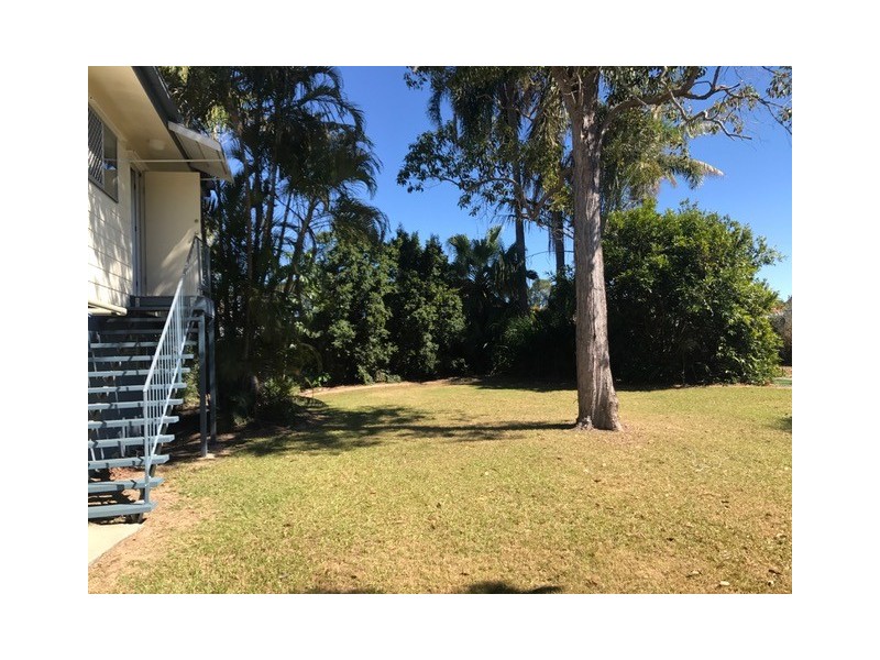 4 Inverness Court, Morayfield QLD 4506