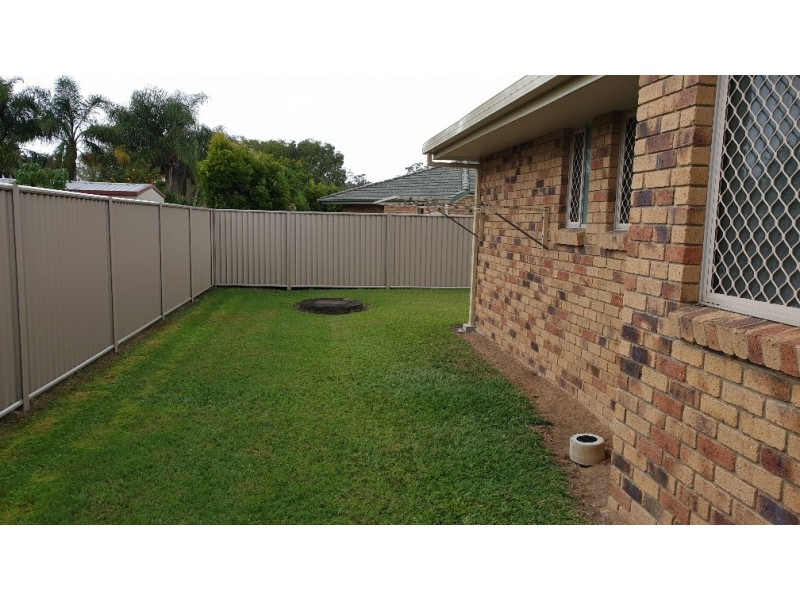 2/43 Grigor Street, Caboolture QLD 4510