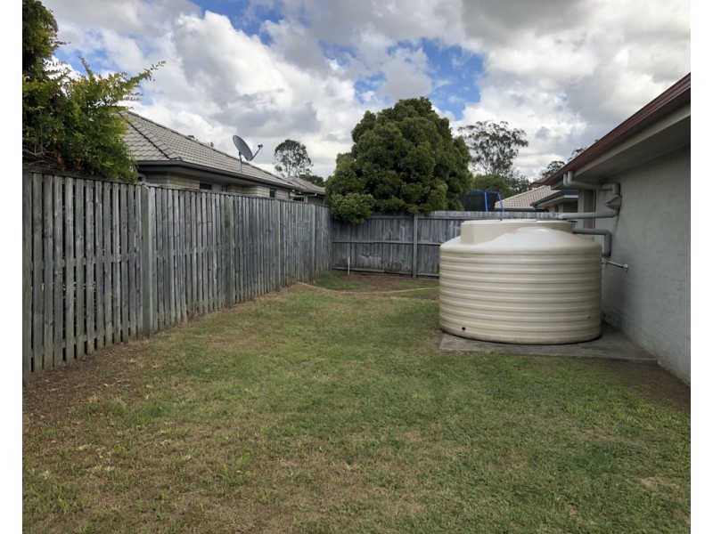 8 Greenwich Court, Bellmere QLD 4510