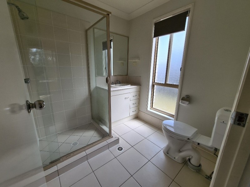 16 Murraya Drive, Morayfield QLD 4506