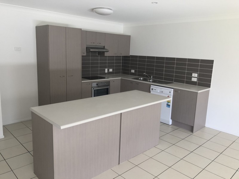 10 Clementine Street, Bellmere QLD 4510