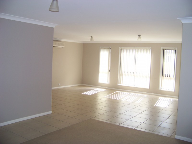 3 Tobruk  Close, Caboolture South QLD 4510