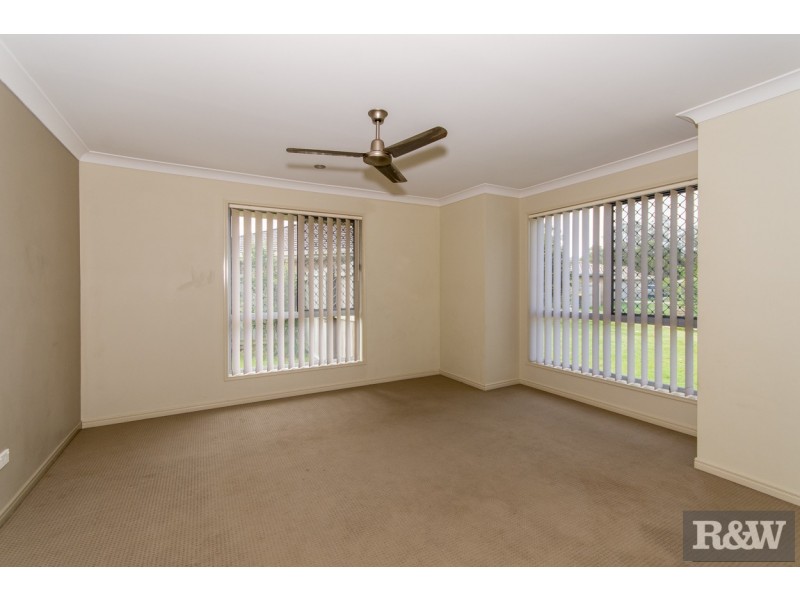 12 Feather Court, Morayfield QLD 4506