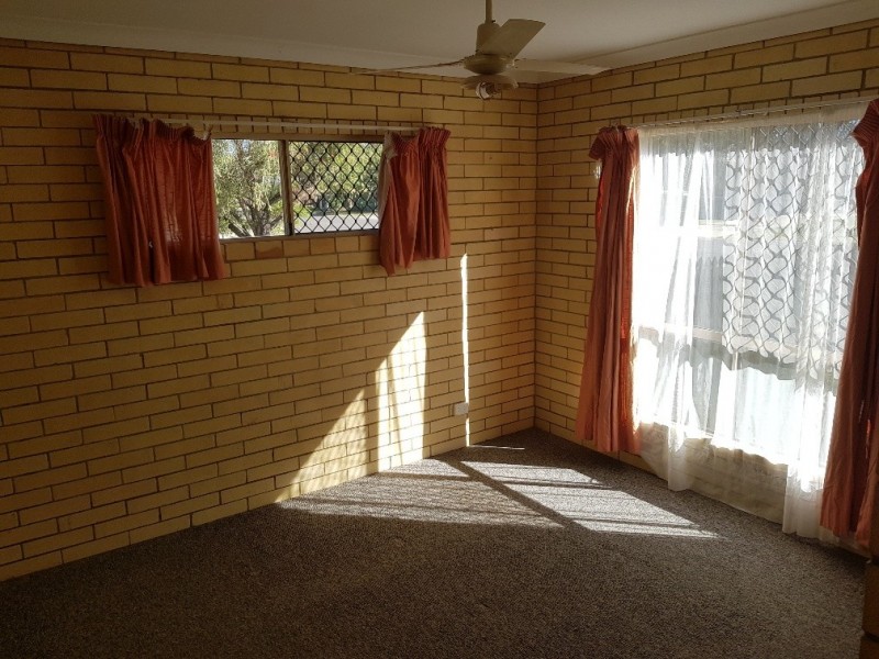 1/23 Kalunda Drive, Caboolture QLD 4510