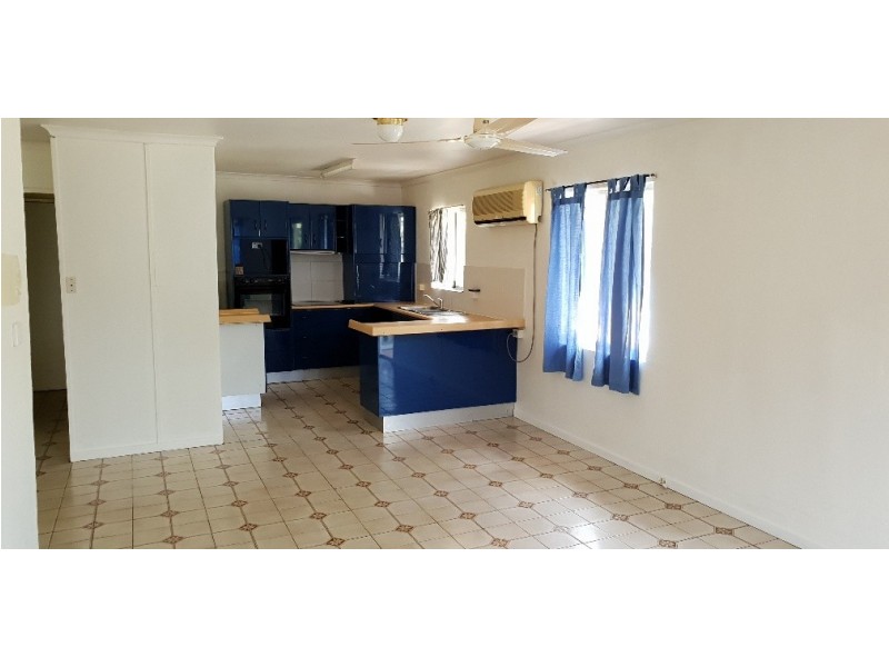 82 The Esplanade, Ningi QLD 4511