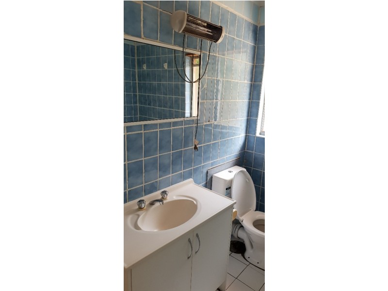 82 The Esplanade, Ningi QLD 4511