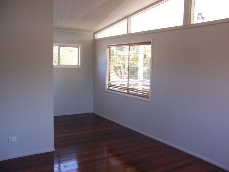 1296 Bribie Island Road, Ningi QLD 4511