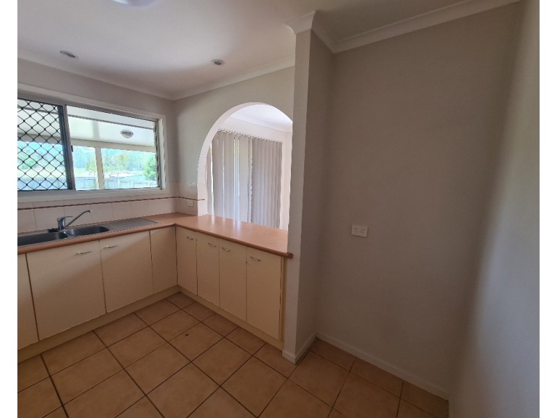 56 Bishop Road, Beachmere QLD 4510