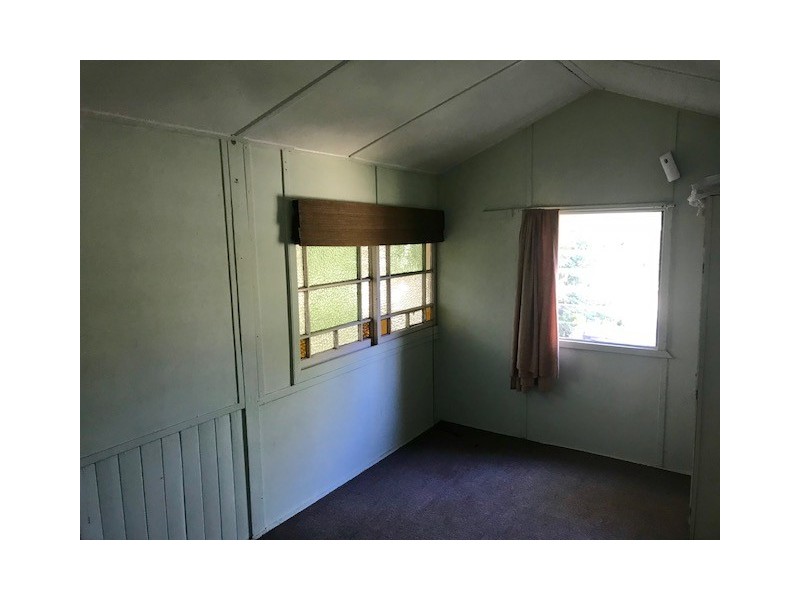 2/14 Charles Street, Caboolture QLD 4510