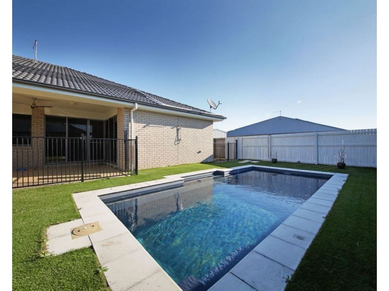 7 McKavanagh Street, Caboolture QLD 4510
