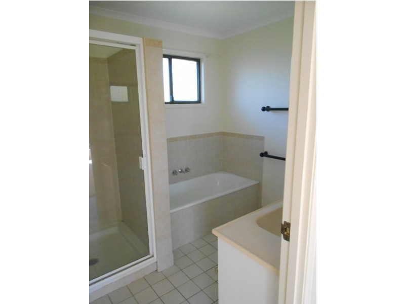 21 Sharon Court, Morayfield QLD 4506