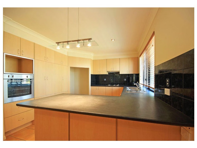 10 Crebra Court, Bellmere QLD 4510