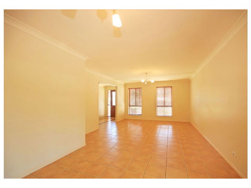 10 Crebra Court, Bellmere QLD 4510