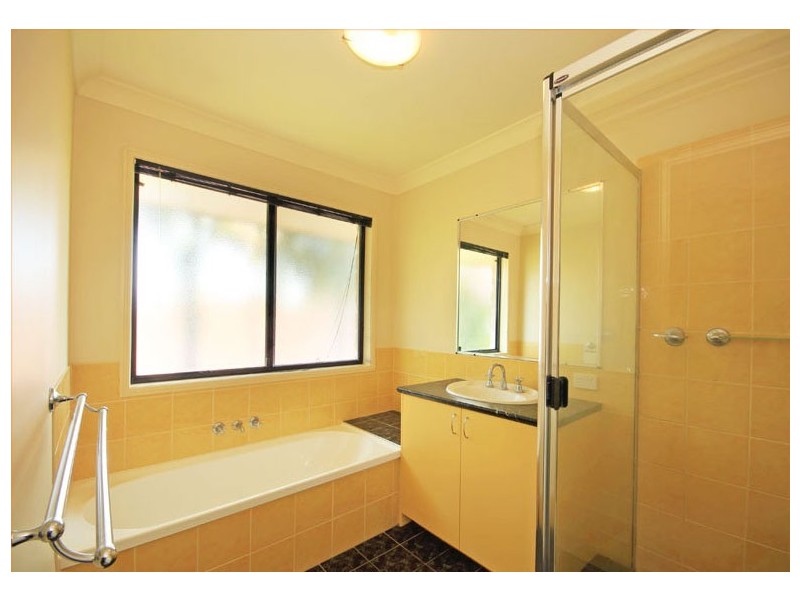 10 Crebra Court, Bellmere QLD 4510