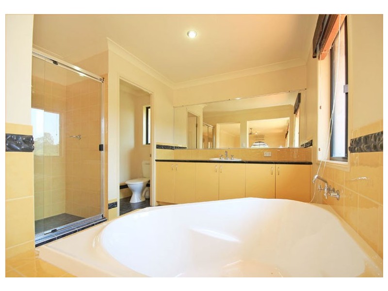 10 Crebra Court, Bellmere QLD 4510