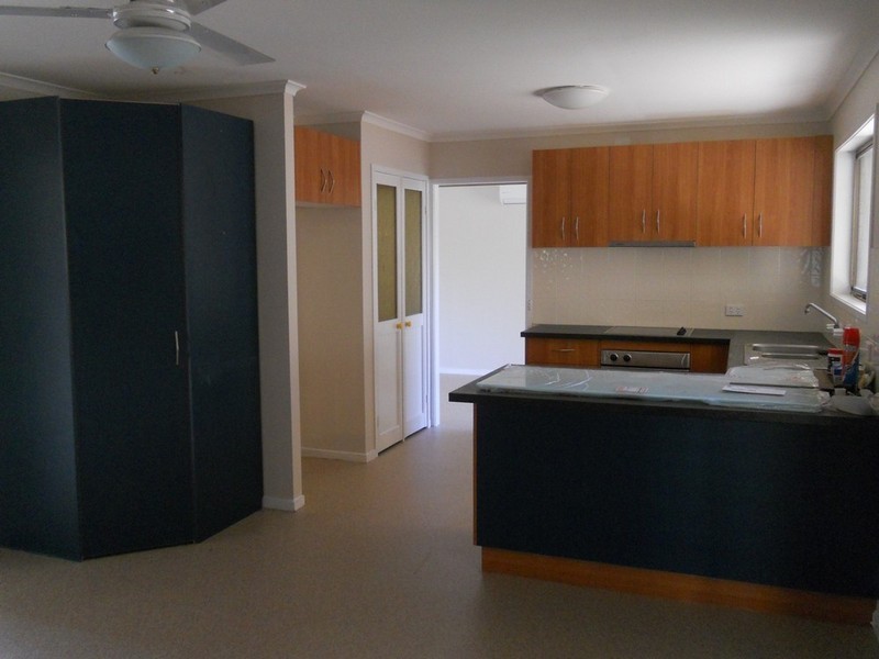 2 Sherwood Street, Morayfield QLD 4506