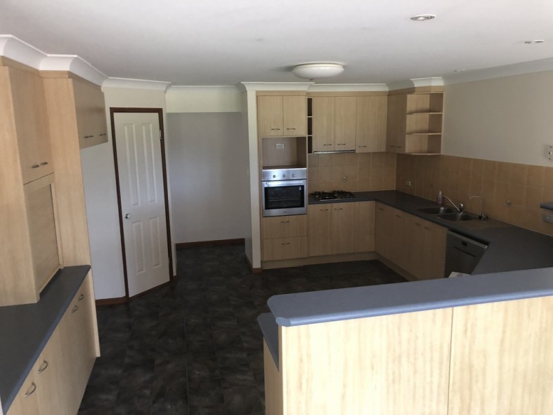 42 Xanadu Drive, Bellmere QLD 4510