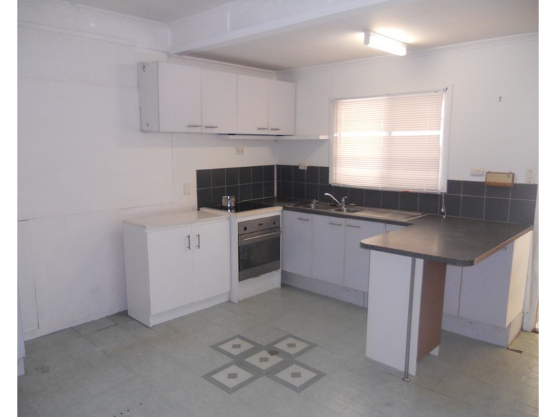 17 The Esplanade, Caboolture QLD 4510