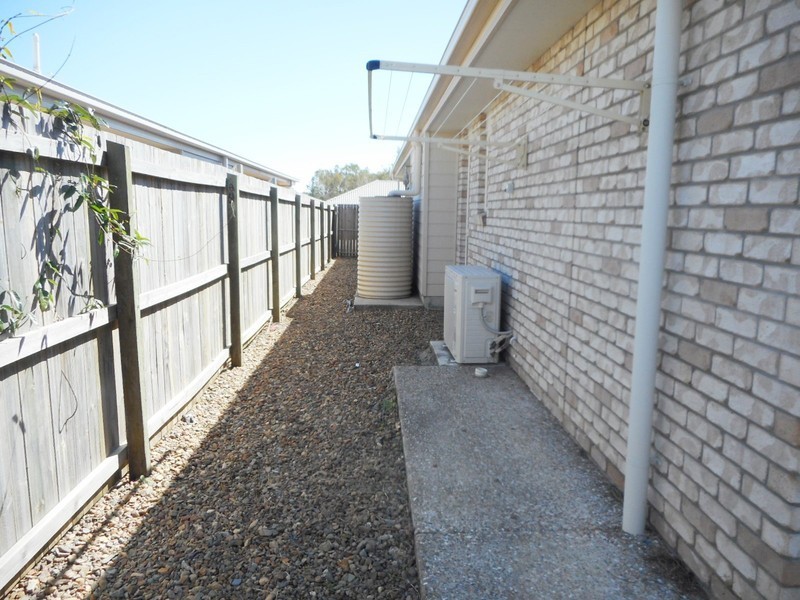 2/6 Basalt Street, Caboolture QLD 4510