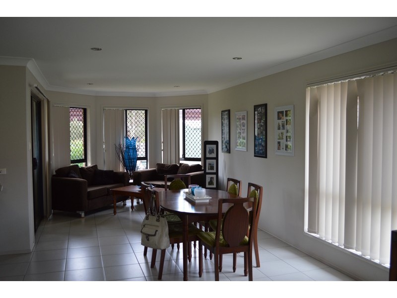 18 Dewar Street, Caboolture QLD 4510