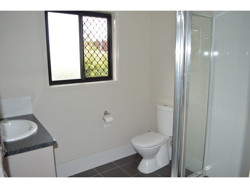 18 Dewar Street, Caboolture QLD 4510