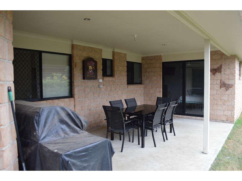18 Dewar Street, Caboolture QLD 4510