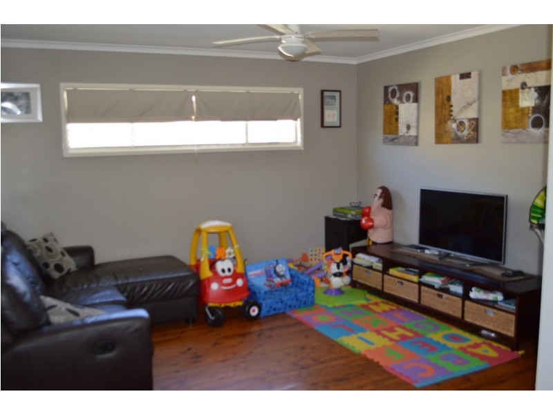 50 Moon Street, Caboolture South QLD 4510
