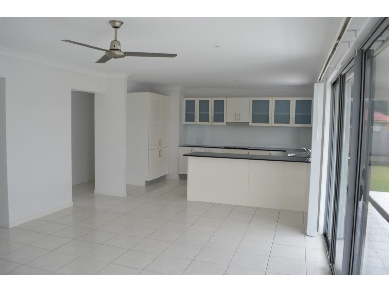 1 Castle Court, Caboolture QLD 4510