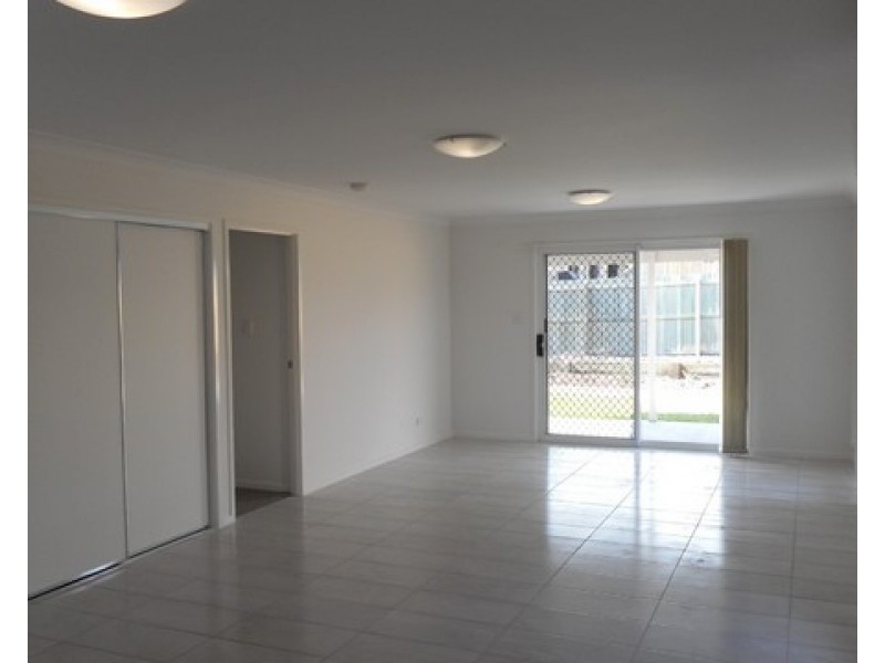 1 Nelson Court, Morayfield QLD 4506
