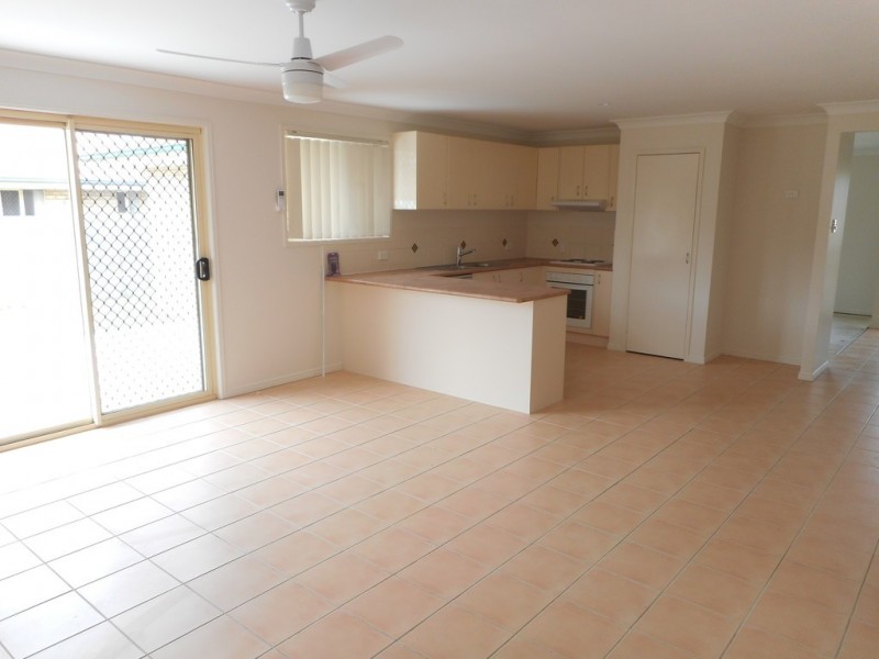 7 Camille Crt, Caboolture South QLD 4510