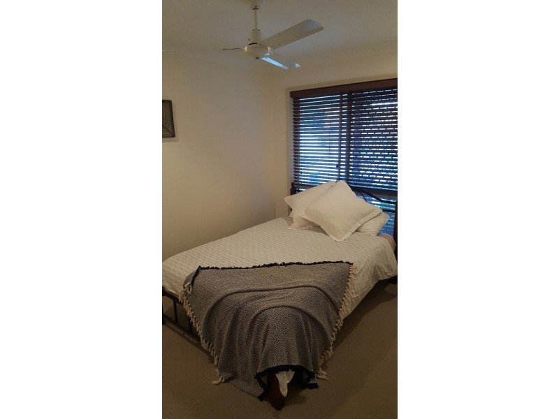 1 Hyde Court, Upper Caboolture QLD 4510